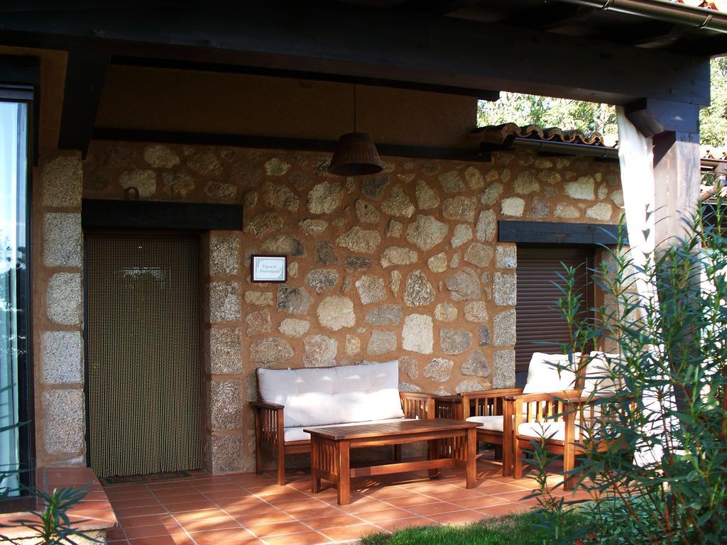 Apartamentos El Roble Valverde de la Vera Ngoại thất bức ảnh