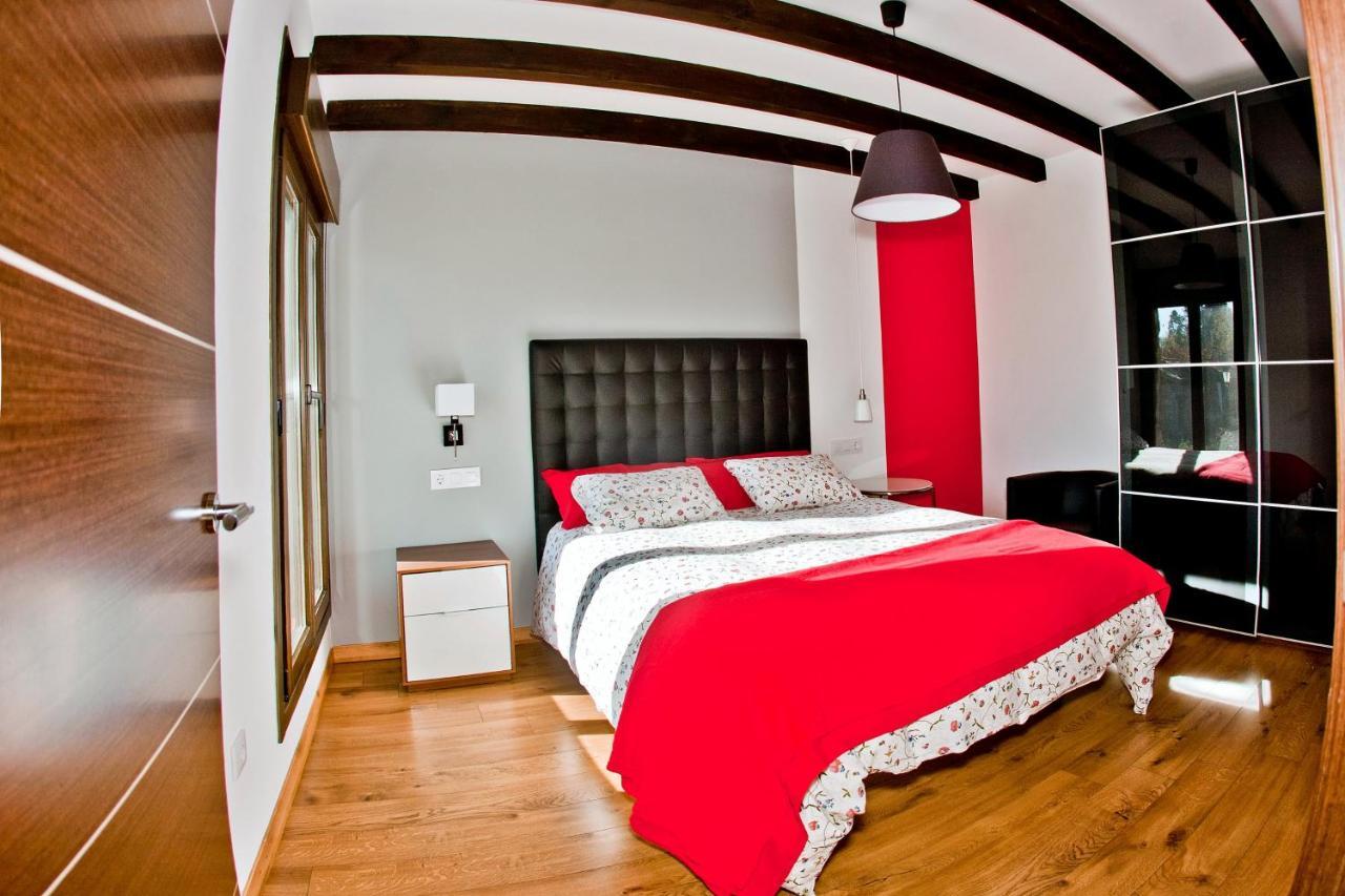 Apartamentos El Roble Valverde de la Vera Ngoại thất bức ảnh