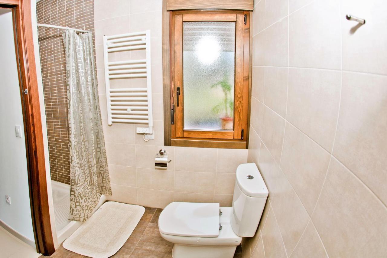 Apartamentos El Roble Valverde de la Vera Ngoại thất bức ảnh